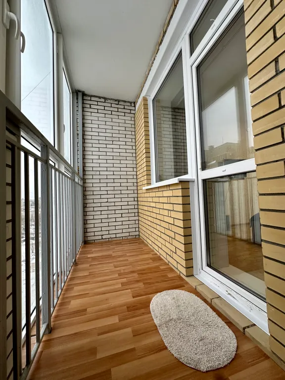 1-ая квартира в Нефтяниках с видом на Иртыш