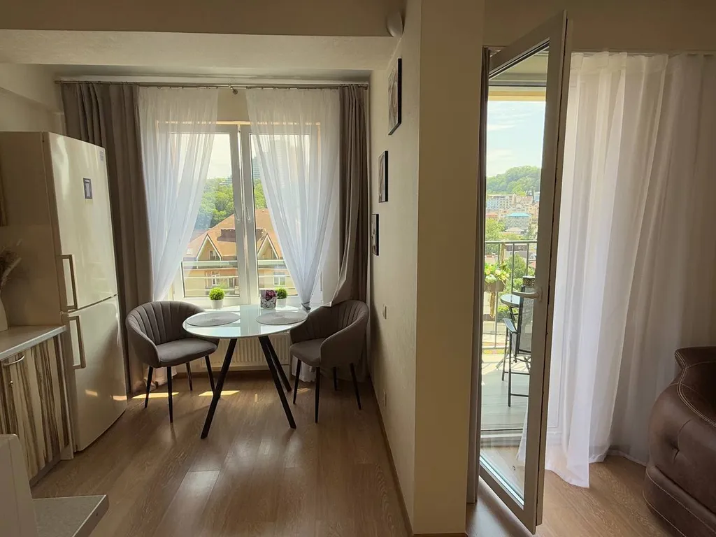 Квартира Просторная студия Восход для всей семьи с видом на море — аренда посуточно в Дагомыс