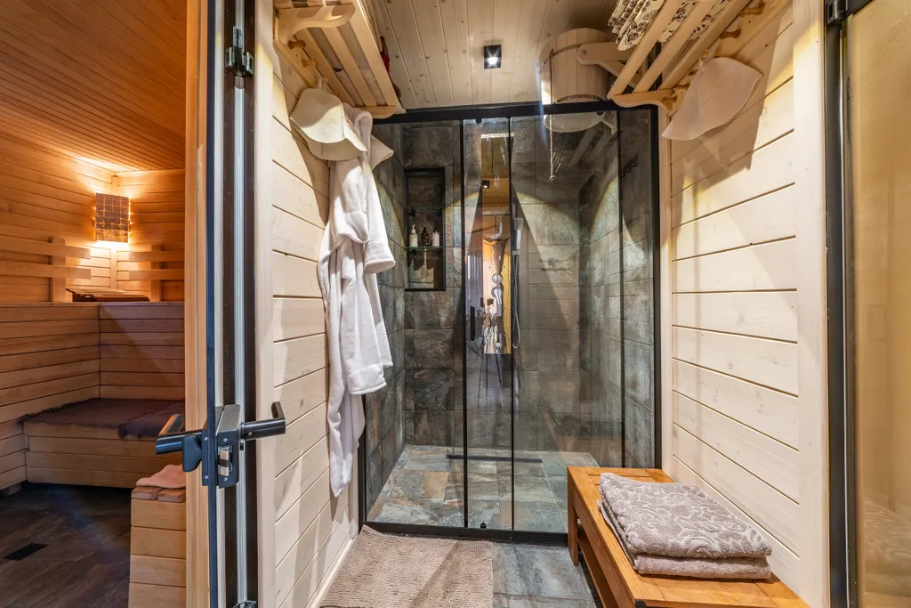 Family House Шар&Пар