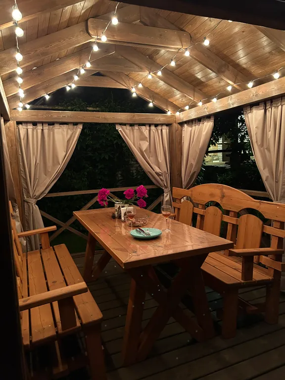 Суздальское подворье с русской баней