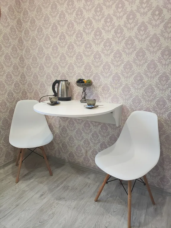 Апартаменты с видом на палату Пушникова в центре