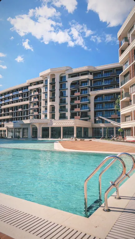 Премиум апартамент на первой береговой линии с бассейном