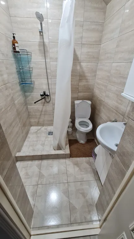 Дом у берега моря