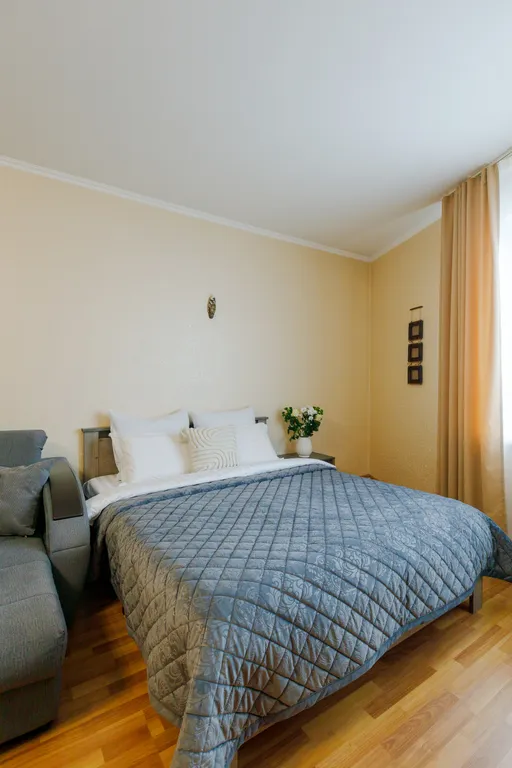 Квартира Современная двухкомнатная квартира с видом на Волгу 110 м — Самара