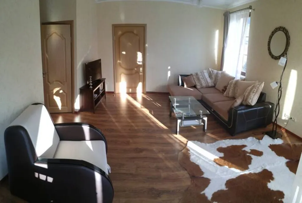 Квартира с балконом с видом на горы