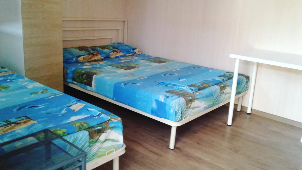 Коттедж Домик с мини-кухней — аренда посуточно в Голубицкая