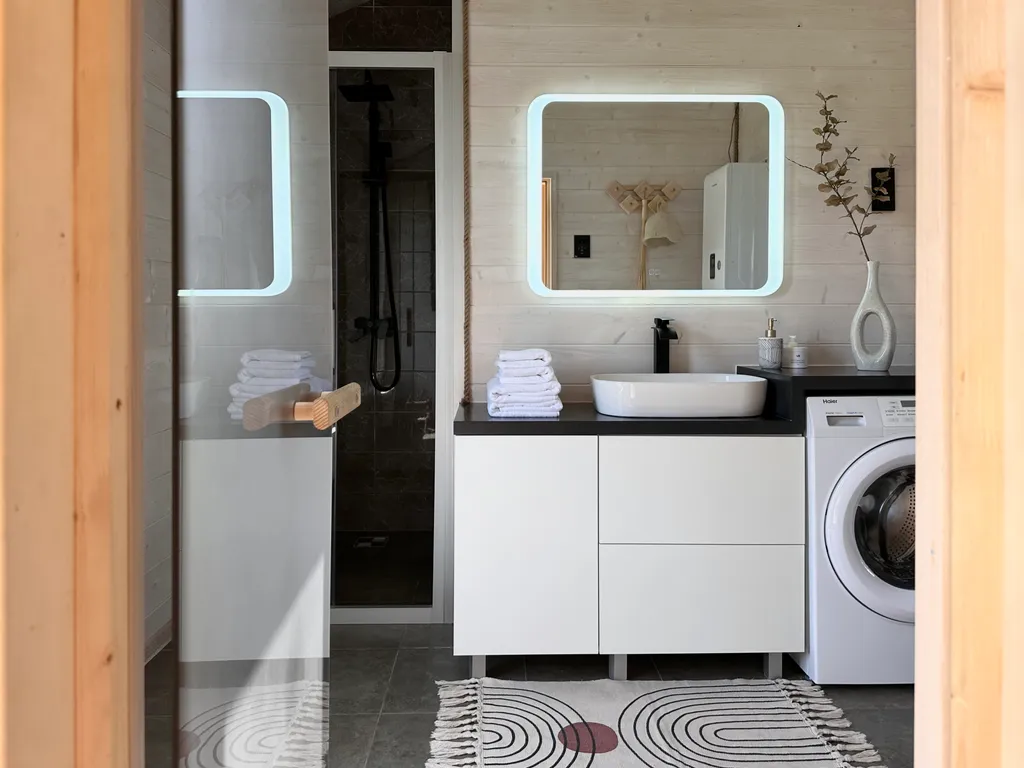 Коттедж Шишкин дом — Семеновское