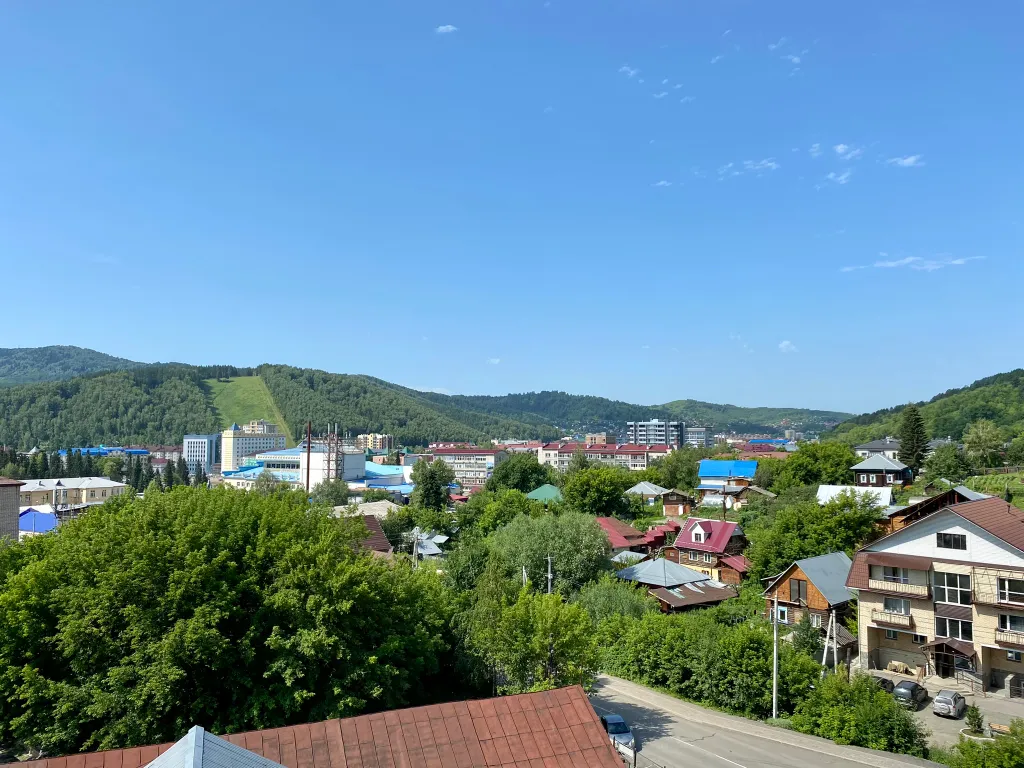 Апартамент с видом на горы