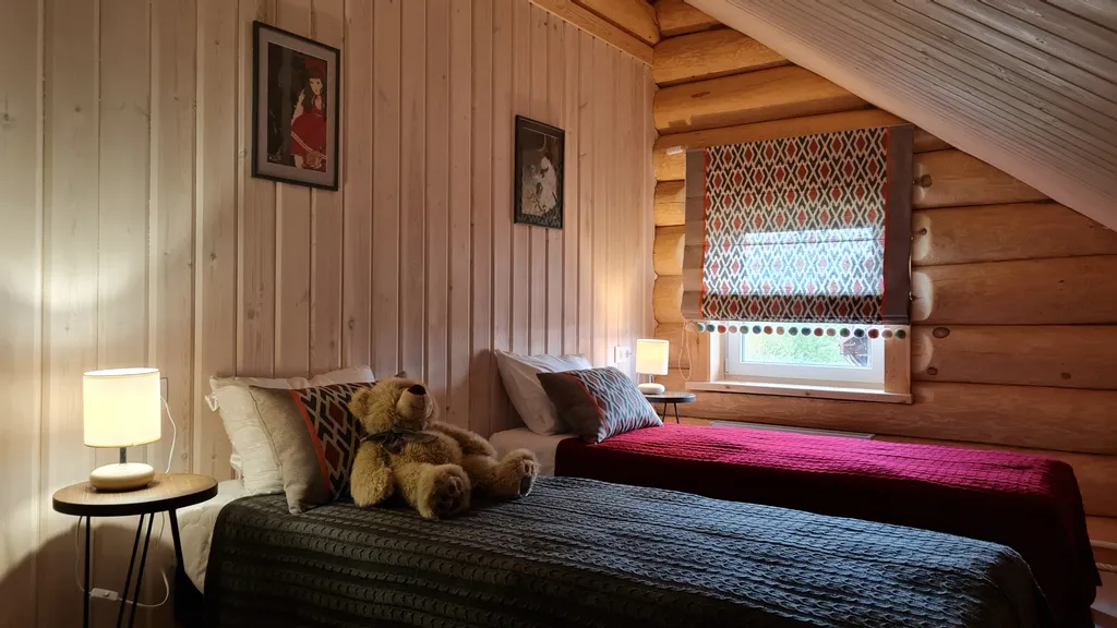 Гостевой дом на берегу лесного озера