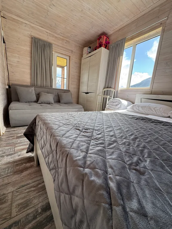 Коттедж с видом на горы