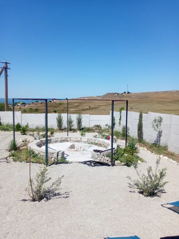 Дом с видом на море в уютном селе