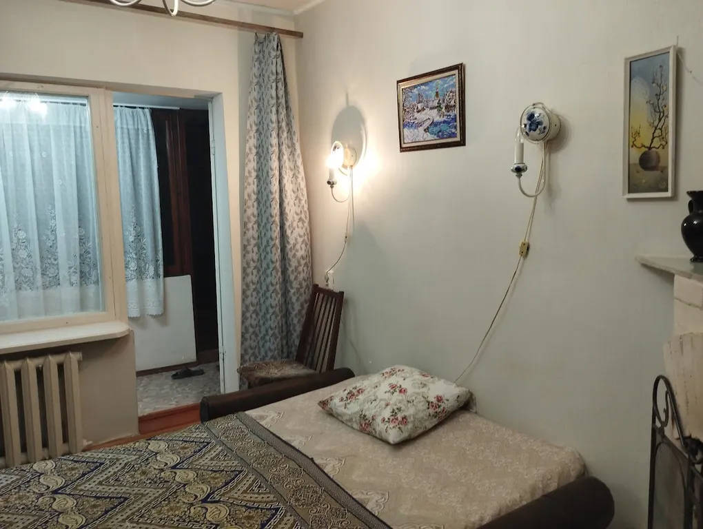 Комната с камином