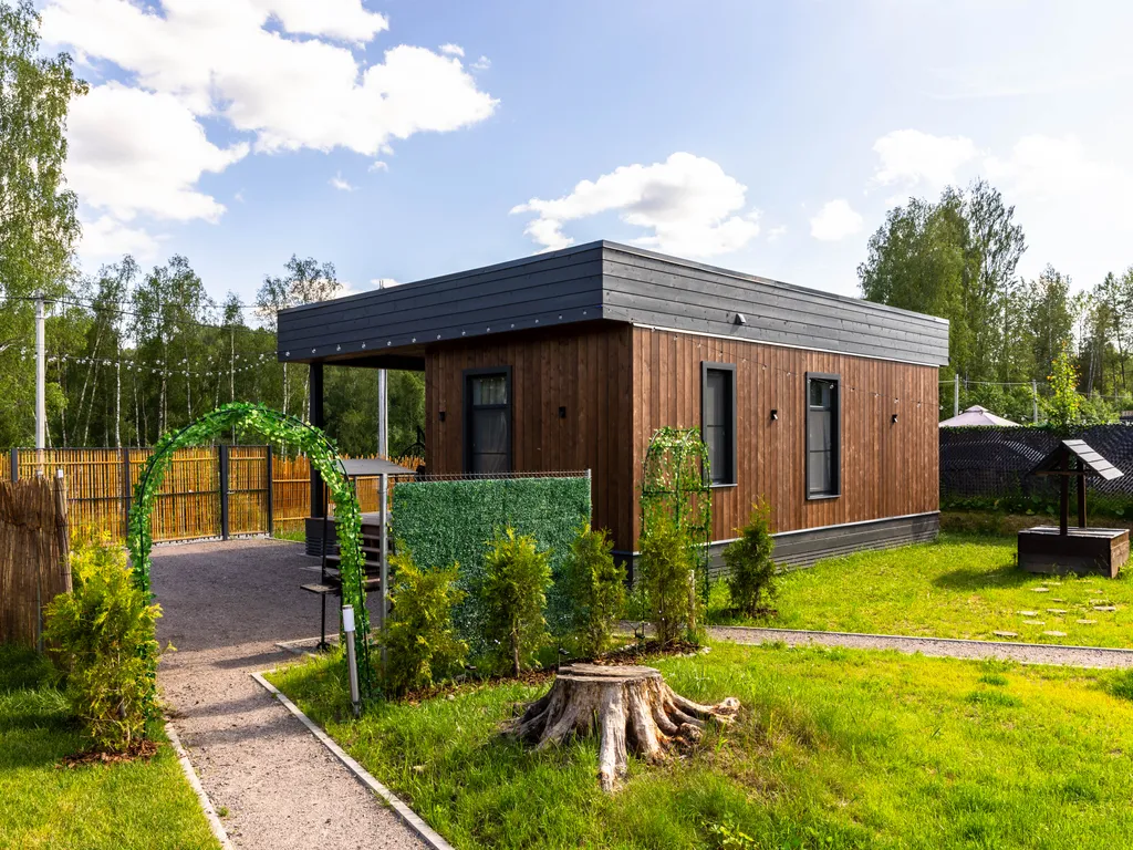 Коттедж Загородный дом с баней и лечебным чаном — Санкт-Петербург