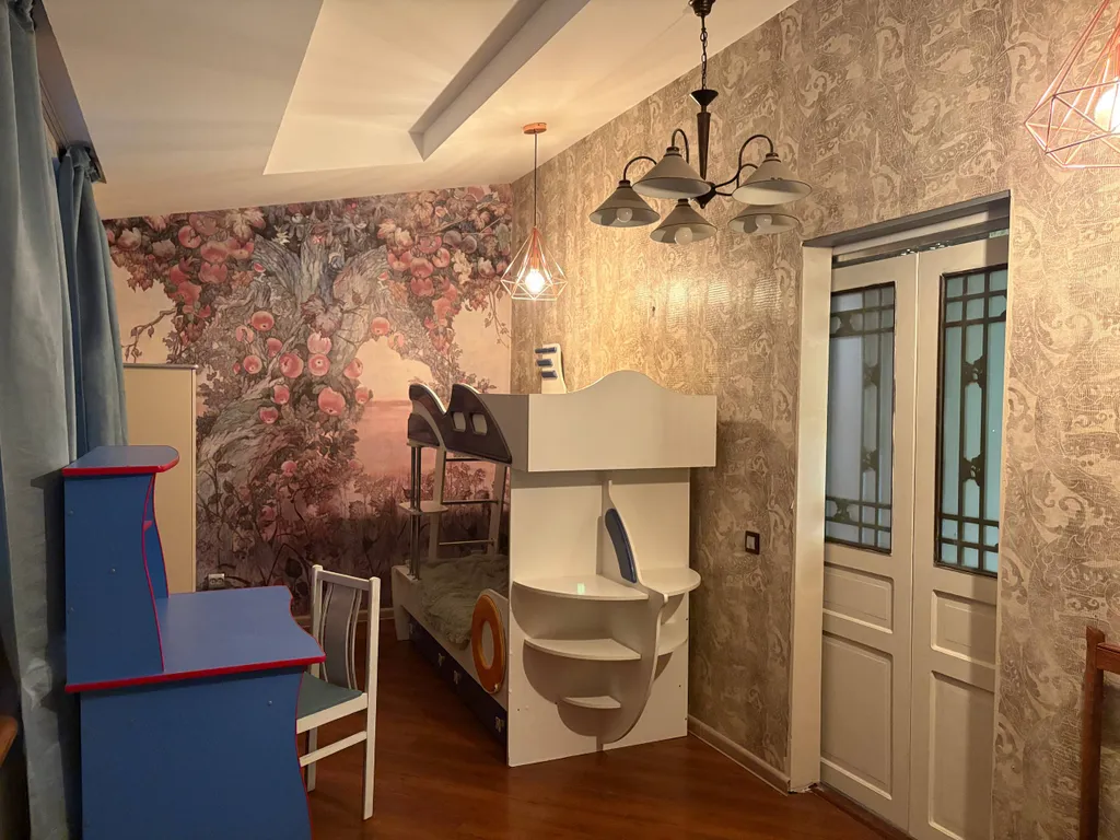 Квартира Шикарная двухэтажная квартира с видом на лес — Янино-1