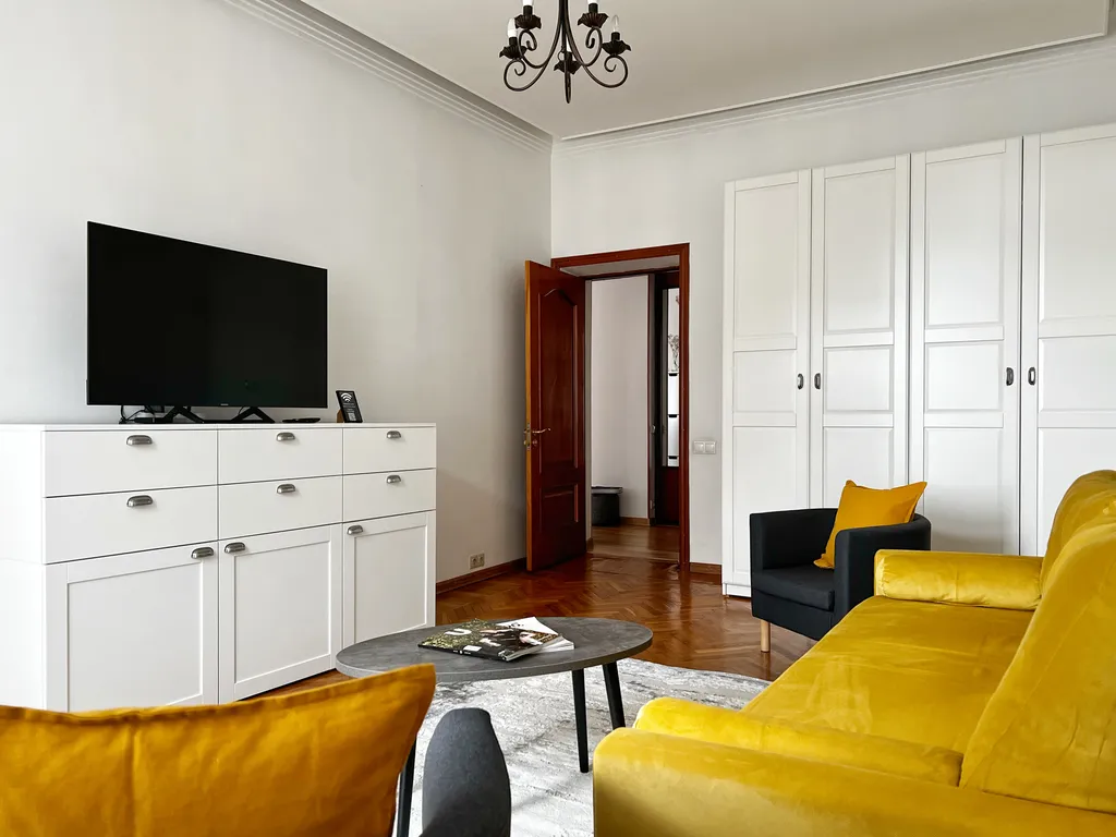 Квартира Трёхкомнатная квартира в Доме Писателей, Третьяковская галерея — Москва