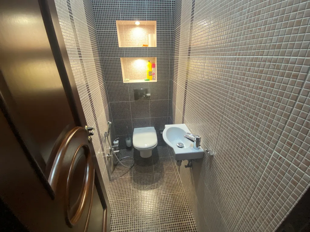 5-комнатный Дом