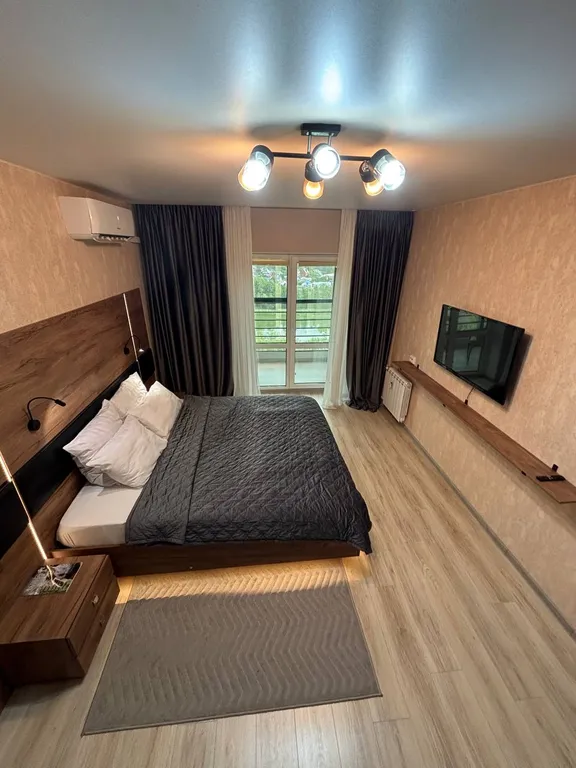 Панорамные апартаменты с видом на водохранилище