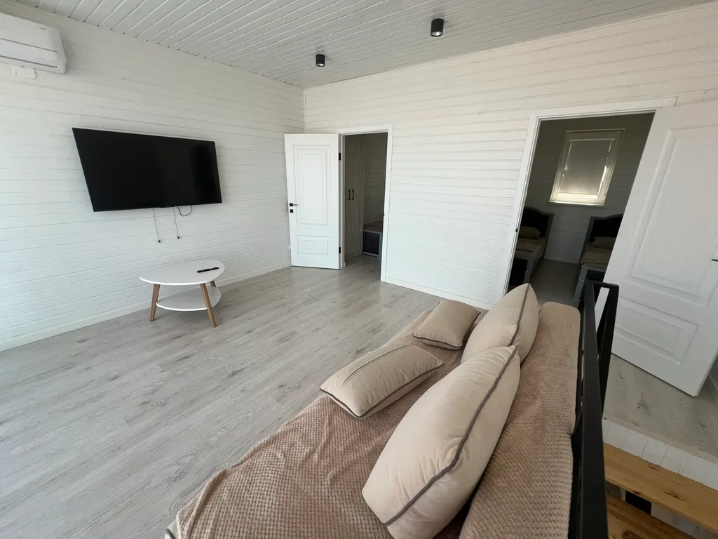 Коттедж на берегу Каспийского моря с парилкой во дворе