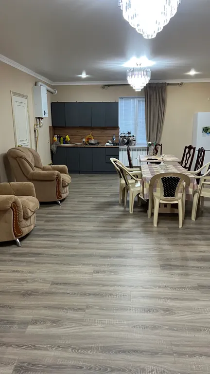 Уютный дом рядом с набережной на большую компанию до 12 человек