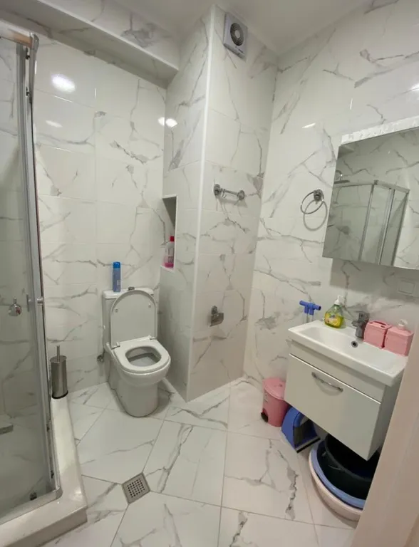 Уютная квартира в центре города, рядом много разновидных магазинов