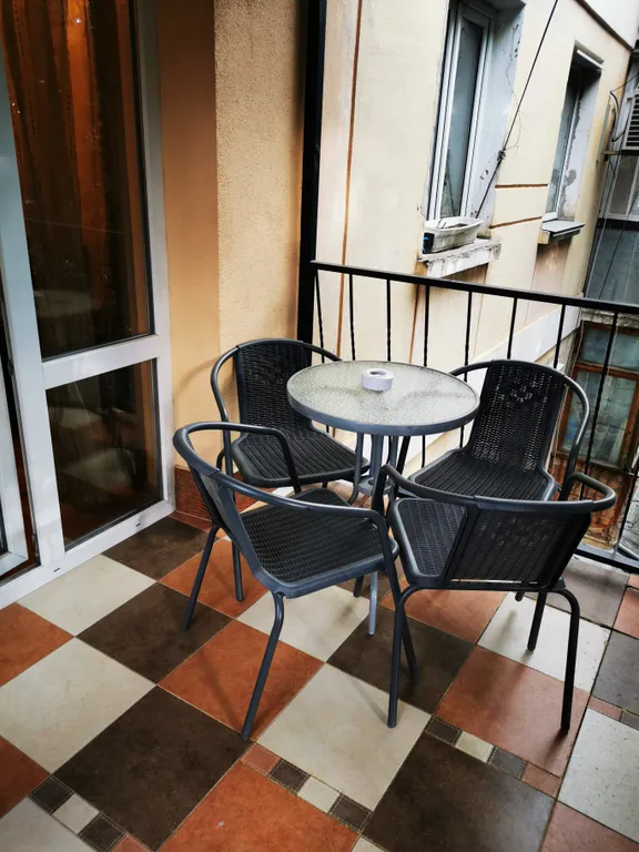 Двухкомнатная квартира с открытым балконом