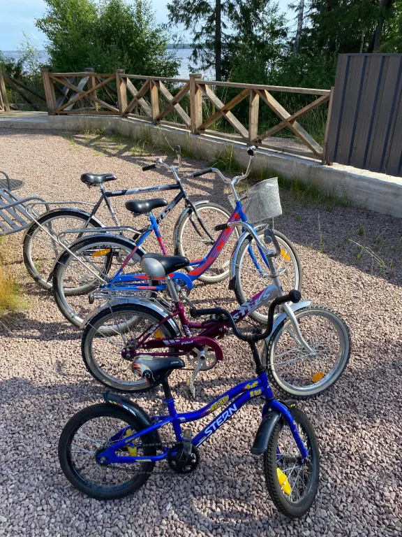 Дом на берегу озера