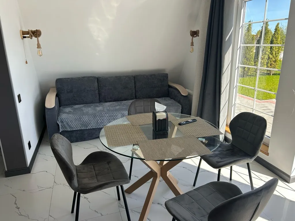 Коттедж Милый дом Лоренс Хаус — Сальское