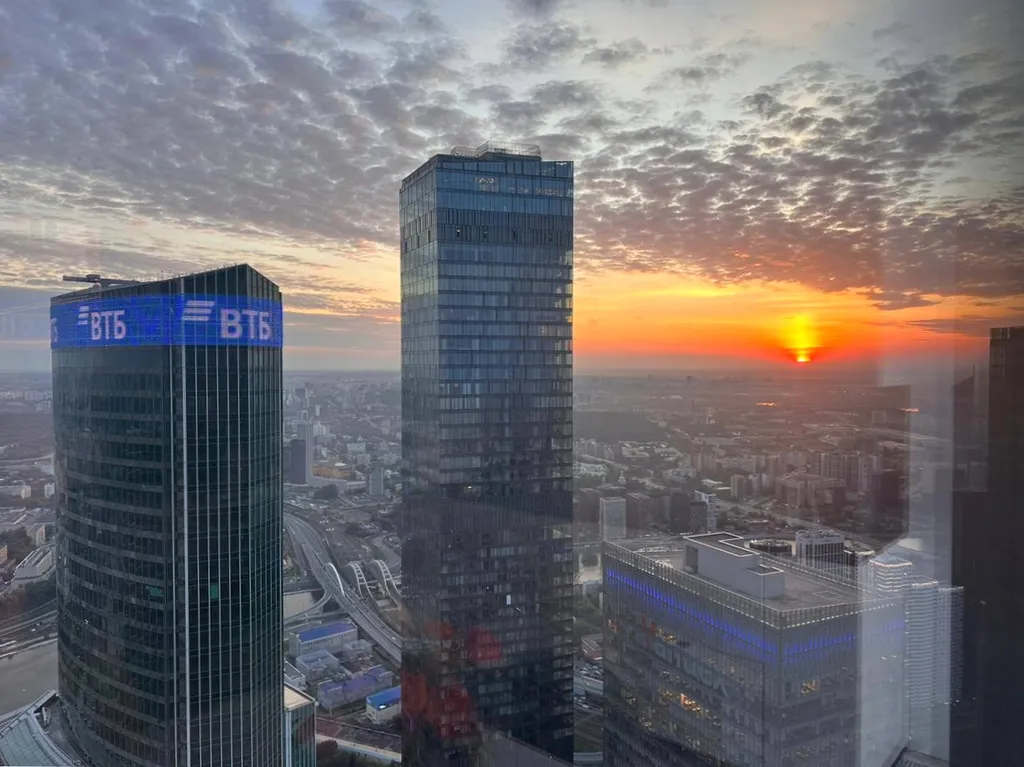 Sky City Moscow 80 этаж Выше облаков, очень ценный и редкий вид