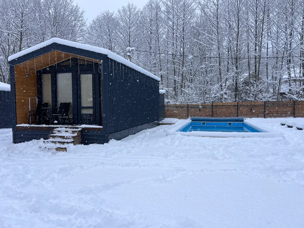 Коттедж Уютный гостевой домик с бассейном, баней и чаном рассвет в горах — аренда посуточно в Хамышки