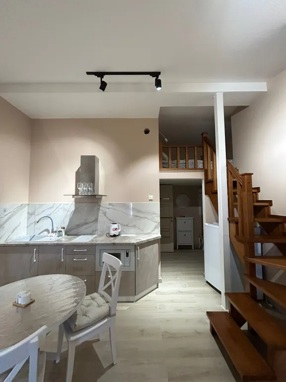 Квартира Апартаменты с видом на гору Чатыр - даг — аренда посуточно в Симферополь