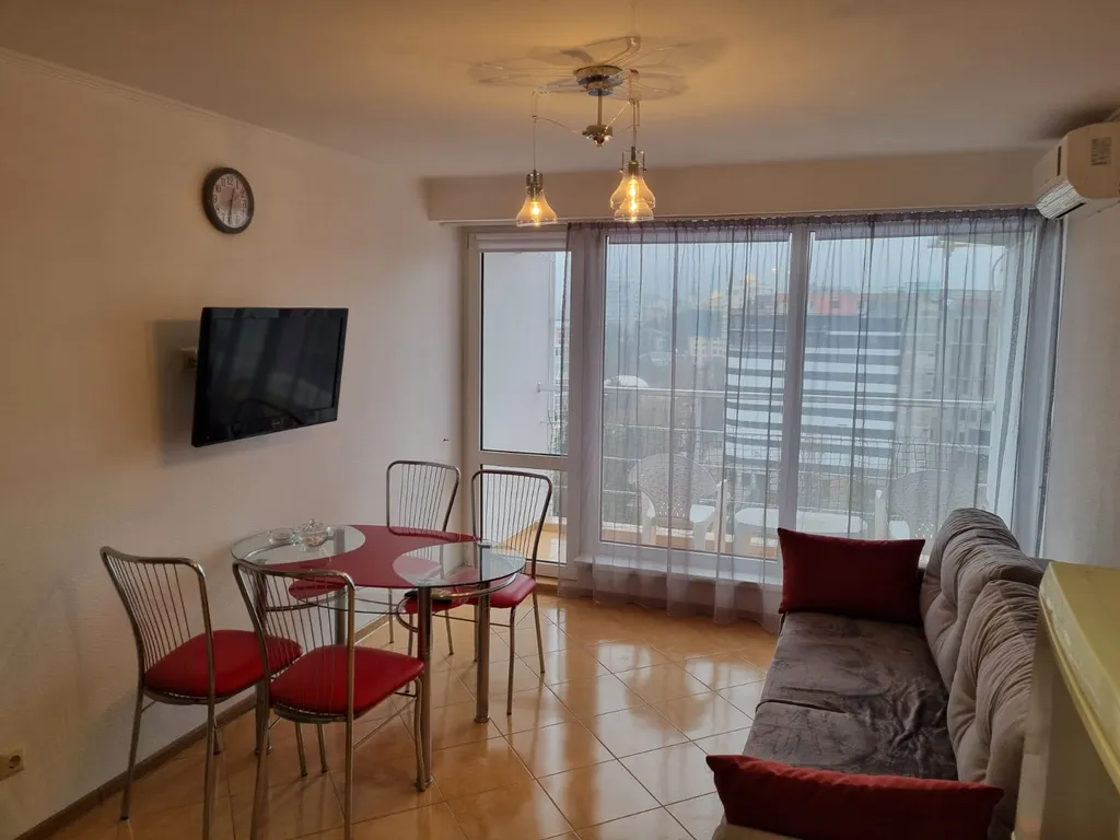 Квартира в элитном доме вблизи от моря