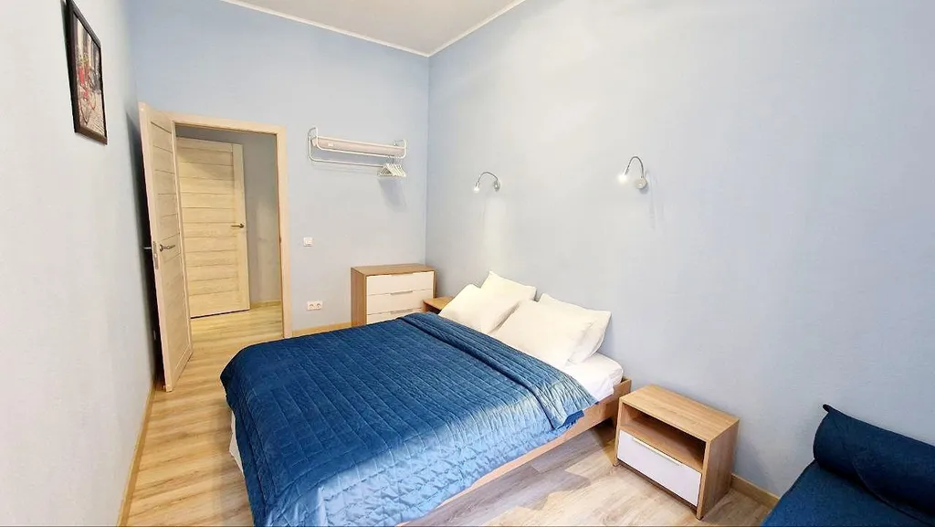 Уютная двушка у ТРЦ Галерея