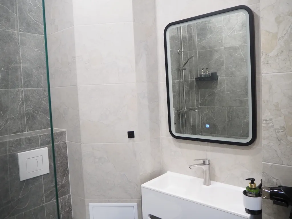 Рядом с аэропортом и жд вокзалом! Успейте забронировать!