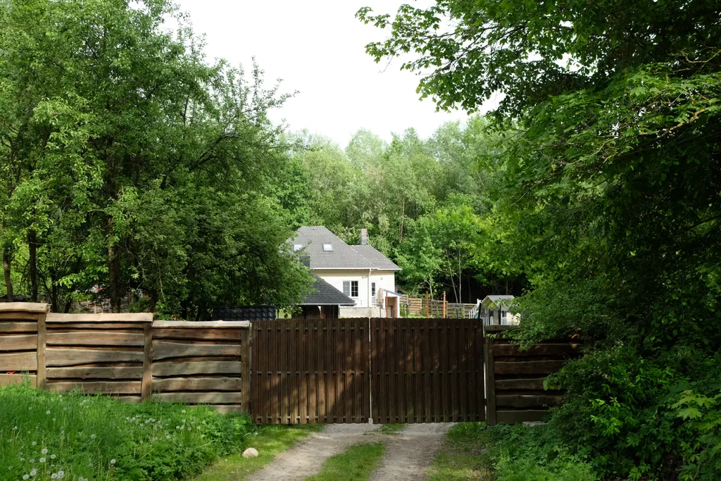 Дом рядом с коложским парком и рекой неман