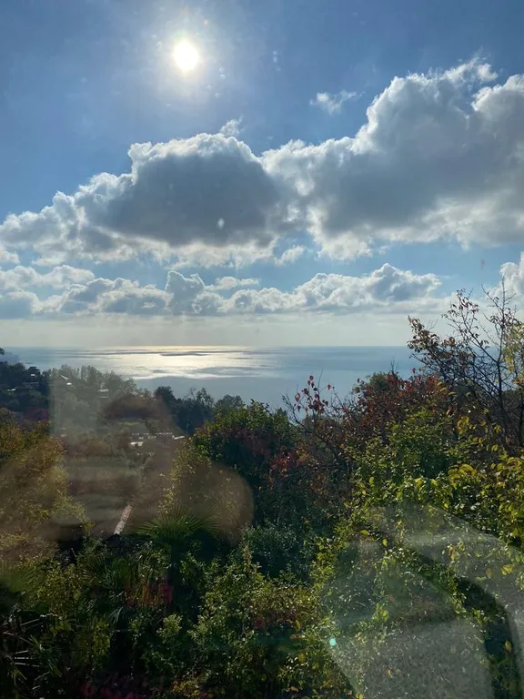 Дом с видом на море