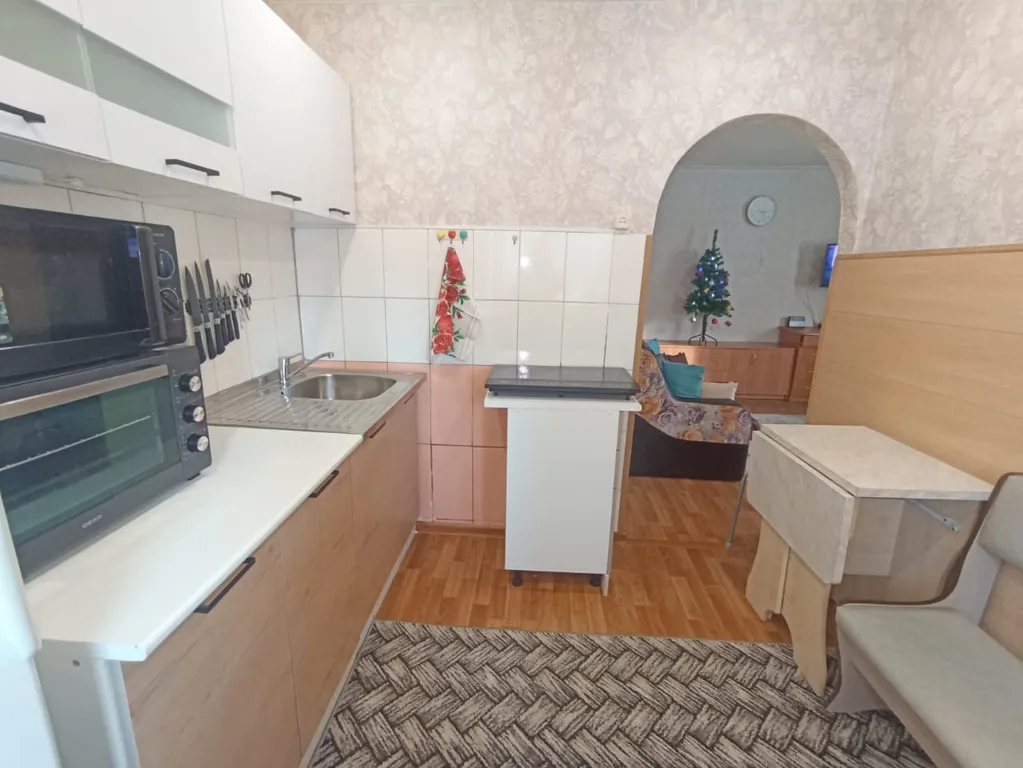 Квартира однокомнатная в центре города, напротив севера Пограничников