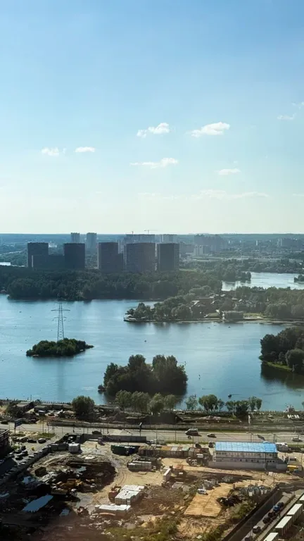 Студия у метро Строгино