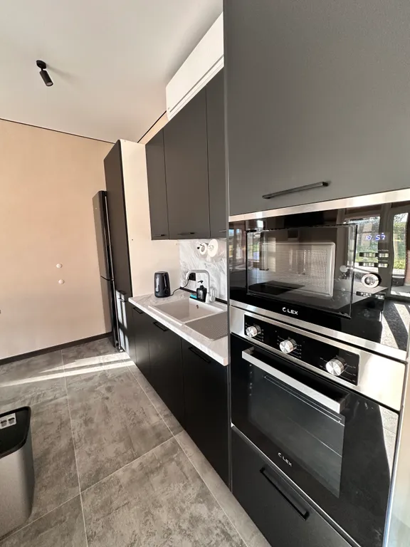 Дом с баней и бассейном на большую компанию