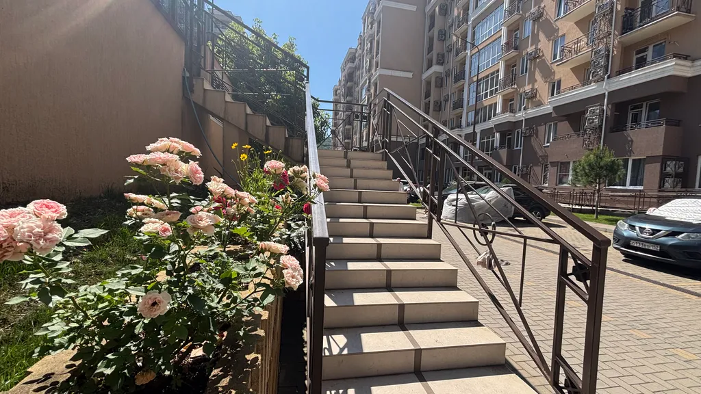 Новая студия с видом на море