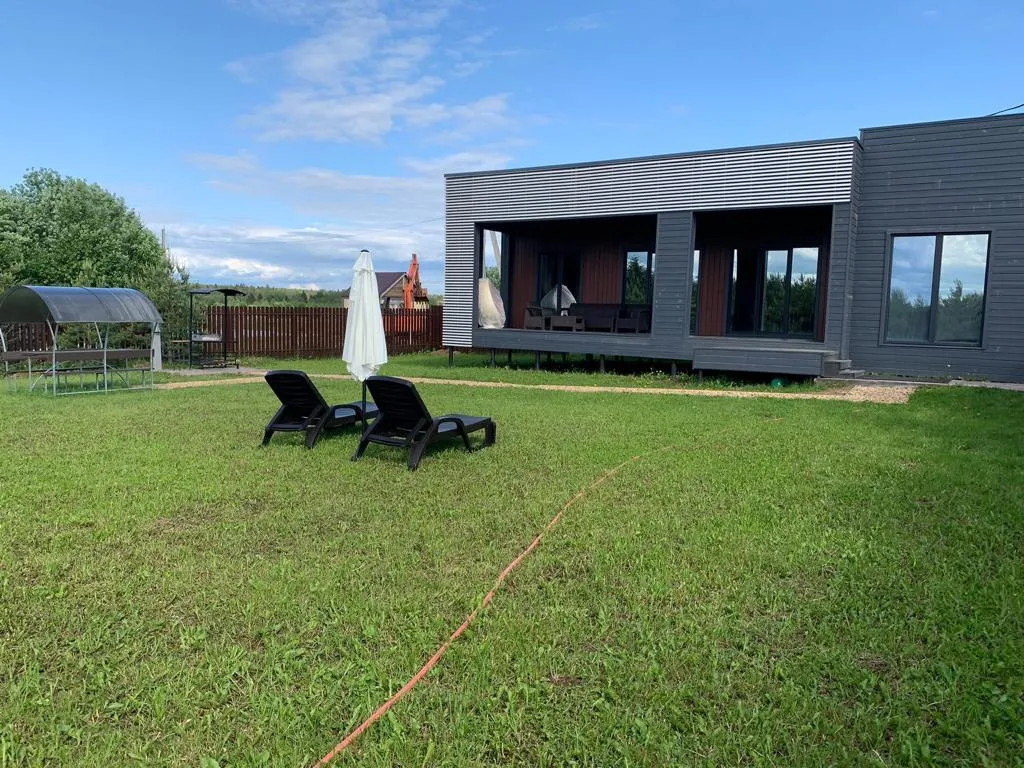 Дом у озера