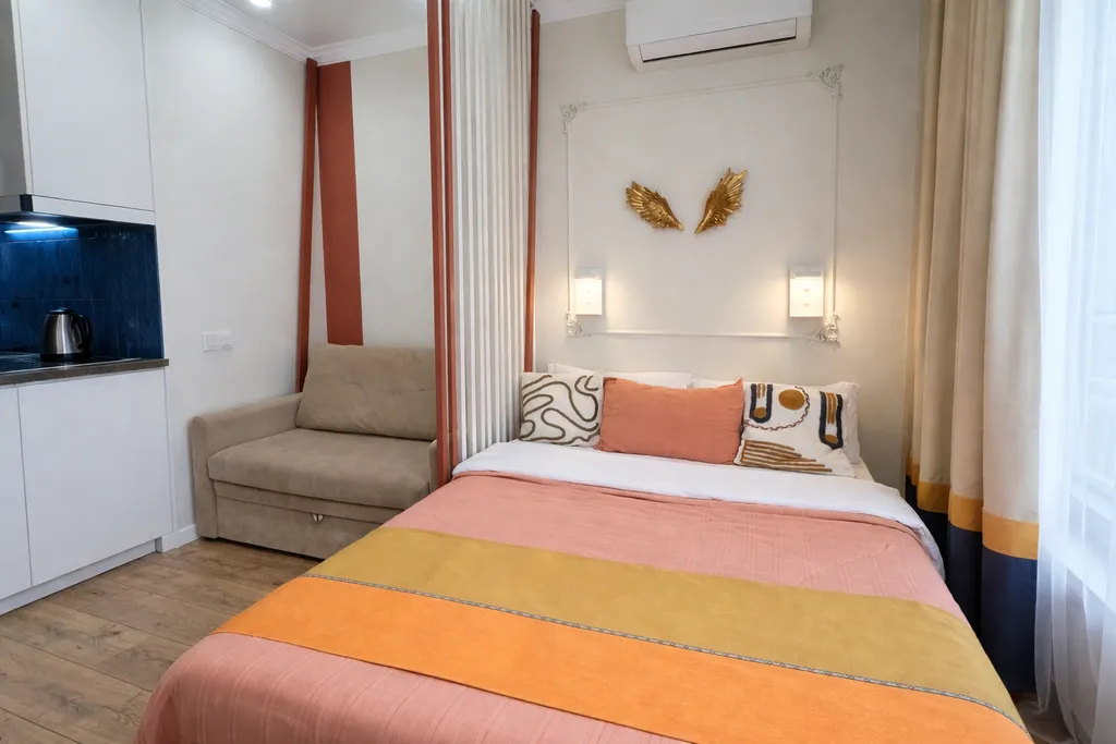 Квартира Уютная студия у станции метро в центре города — аренда посуточно в Алматы