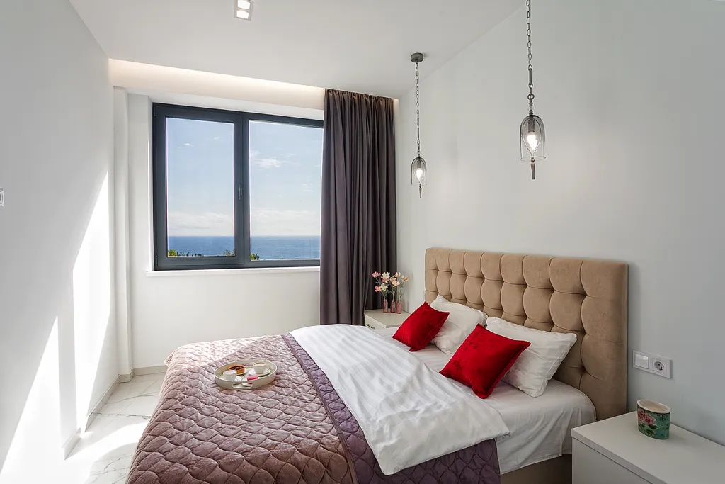 Квартира Апартаменты с видом на море в скай плаза — аренда посуточно в Ялта