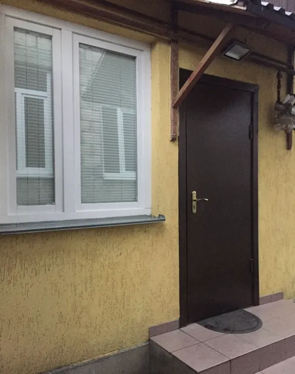 Уютный домик-студия в хорошем районе, для гостей города