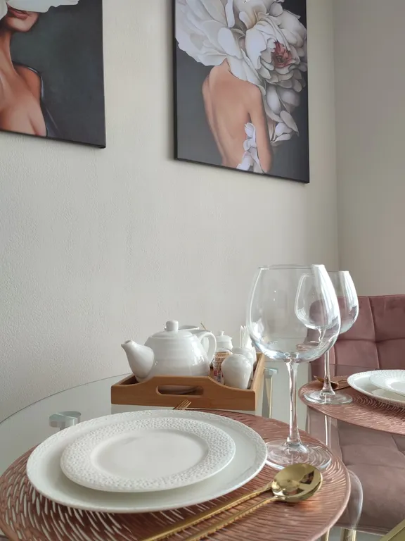 Квартира Апартаменты Pavlin De Luxe рядом с Южным парком — Калининград