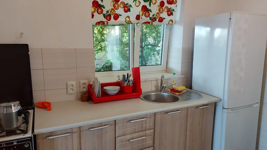 Коттедж 1-комнатный Дом — аренда посуточно в Алупка