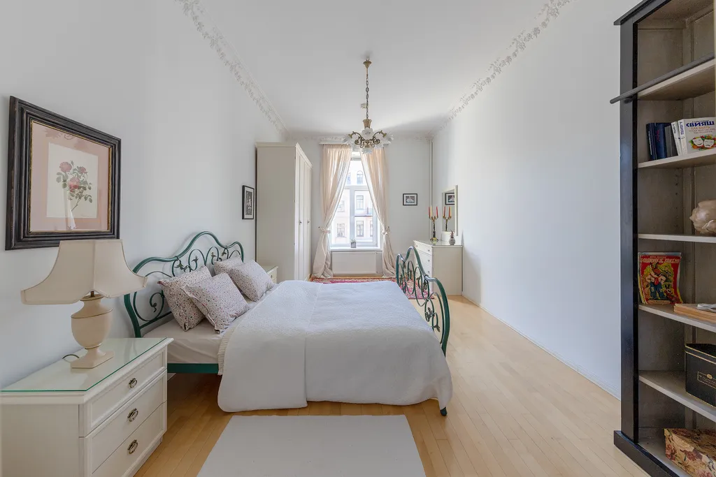 Квартира 3-комнатная Квартира — Санкт-Петербург