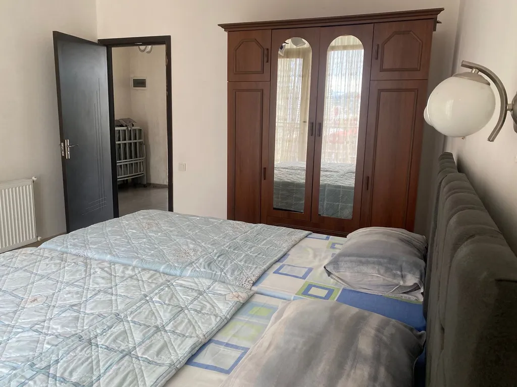 Рядом море 3 комнатную квартира, первая береговая линия