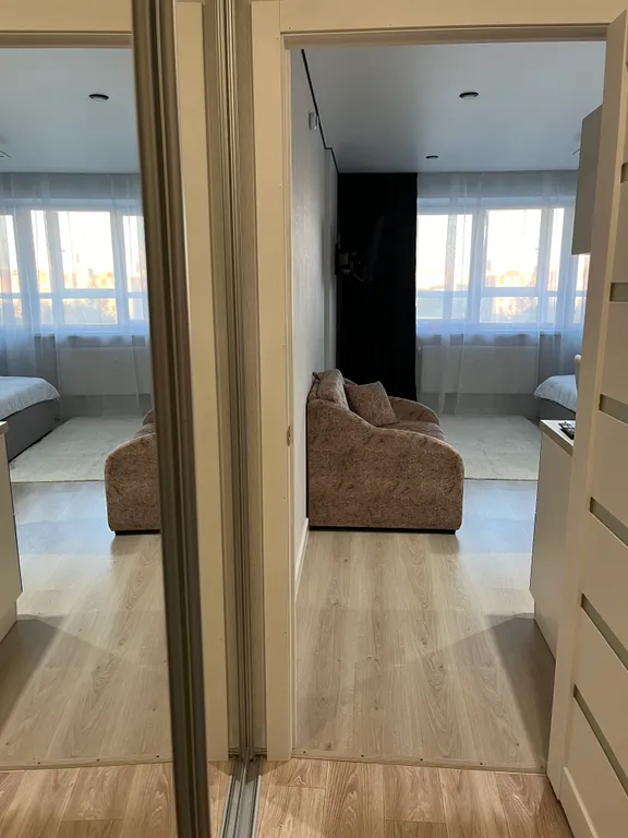 Уютная с современным ремонтом квартира напротив зоопарка