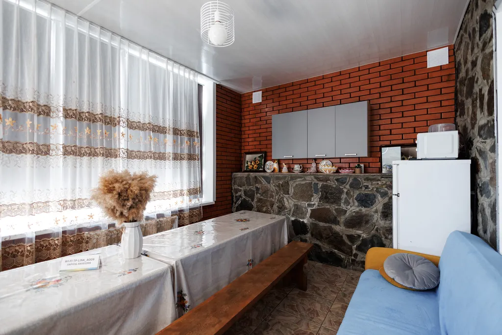 Дом на берегу Дона в этнохуторе Старозолотовский