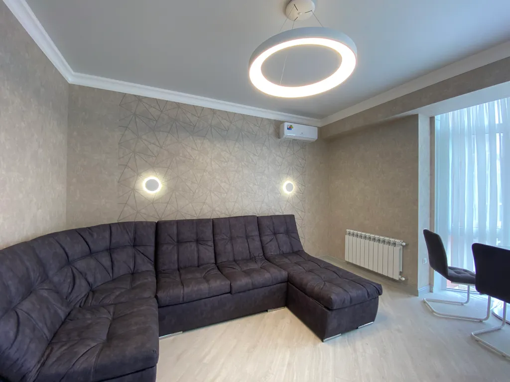 Современная квартира в районе парка Кирова